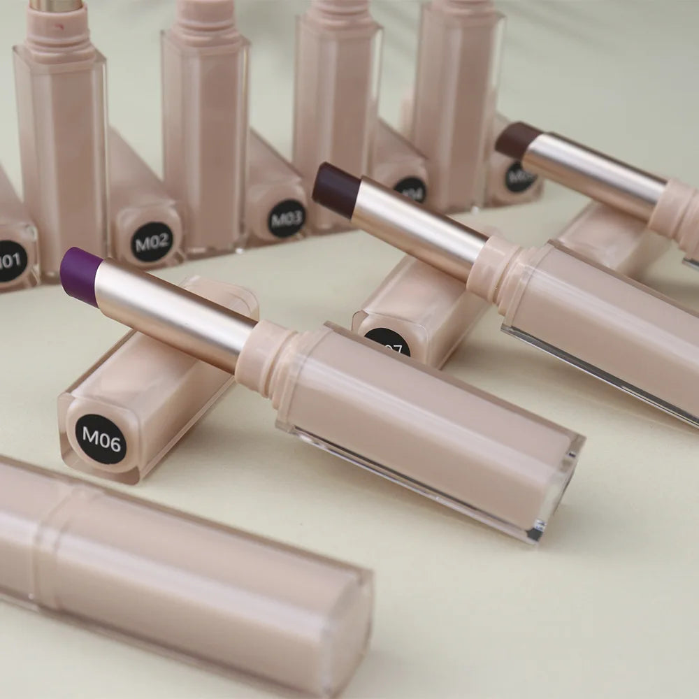 Makeup Wholesale OEM Matte High Quality No Label Private Label Custom Lipstick with pink Tube Matte Solid Lipstick Manufacture