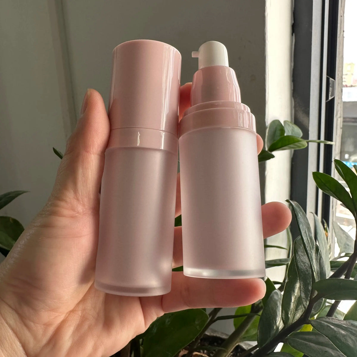 Pink Bottle 4 in 1 BB CC Serum Cream Tinted Moisturizer Spf Custom Logo Private Label Makeup Liquid Foundation