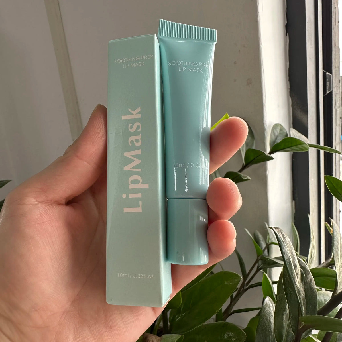 Wholesale 10ml Cooling Peel off Lip Mask Nourish Moisturizing 3 in 1 Soothing Prep Lip Mask
