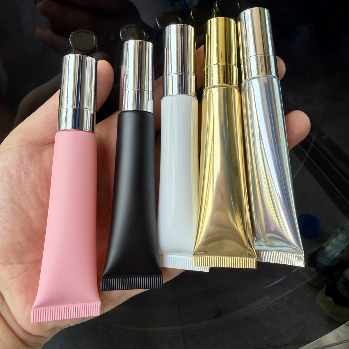 15ml Soft Silicone Tube Hyaluronic Acid Color Changing Lip Oil Moisturizing Vegan Plumper Flavoring Oil Fruit Tint Glow Lip Oil