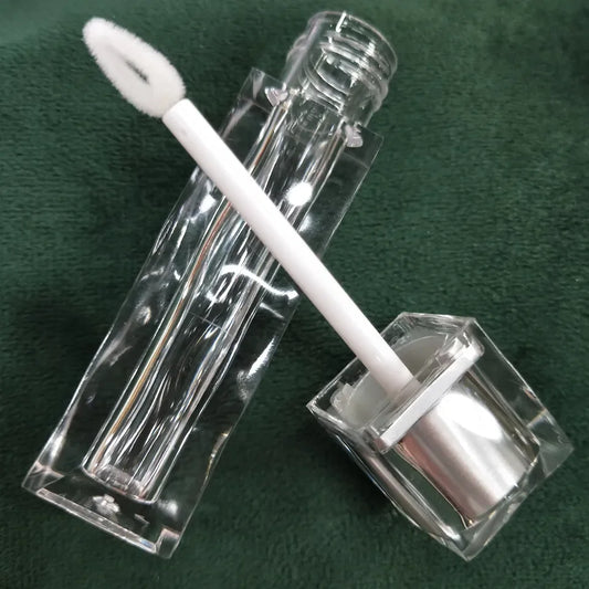 Custom Logo MOQ 50pcs  Lip Glaze Packaging Empty Bottle Container Lip Gloss Tube with Applicator