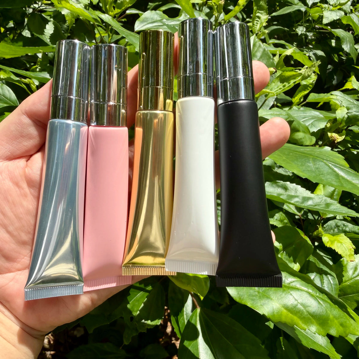 Custom Logo Soft Silicone ApplicatoNude Vegan Glossy Clear Brown Shimmer Lipgloss Private Label Moisturizing Hydrating Lip Gloss