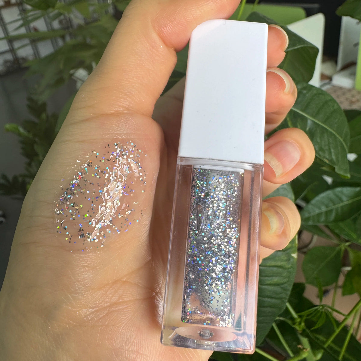 Customized Logo Vegan Lip Oil Fruit Flavor Moisturizing Makeup Private Label Liquid Lip Balm Butter Gloss Lipstick Lip Oil
