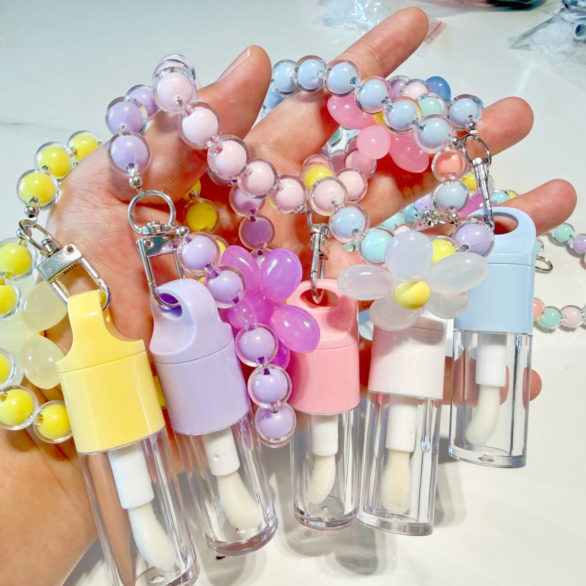 Flower Keychain Empty Lipoil Lip Gloss Tubes With Big Wands Eco Friendly Portable Cosmetic Container Wholesale Lipgloss Tubes