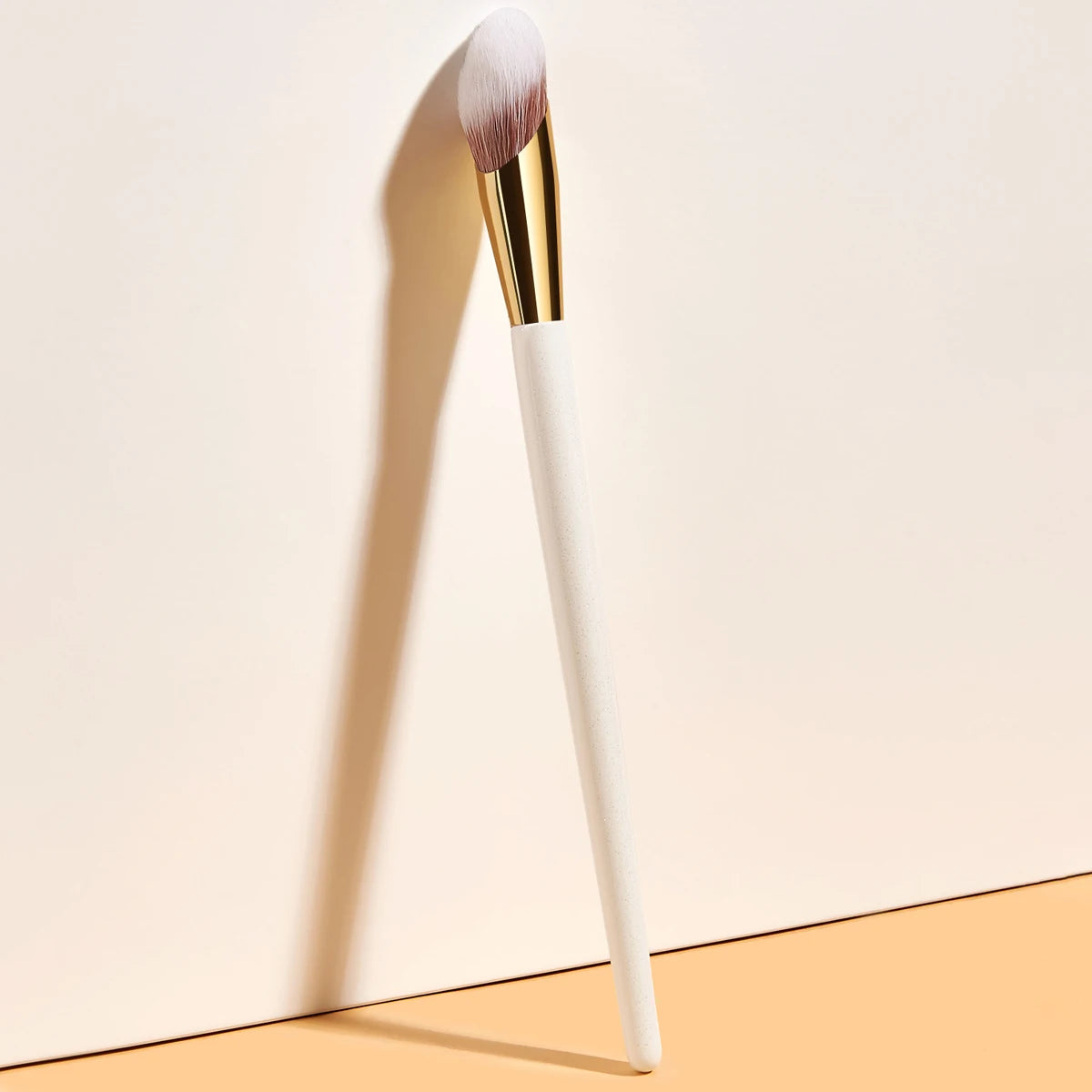 cosmetics tools single makeup concealer brush makeup set