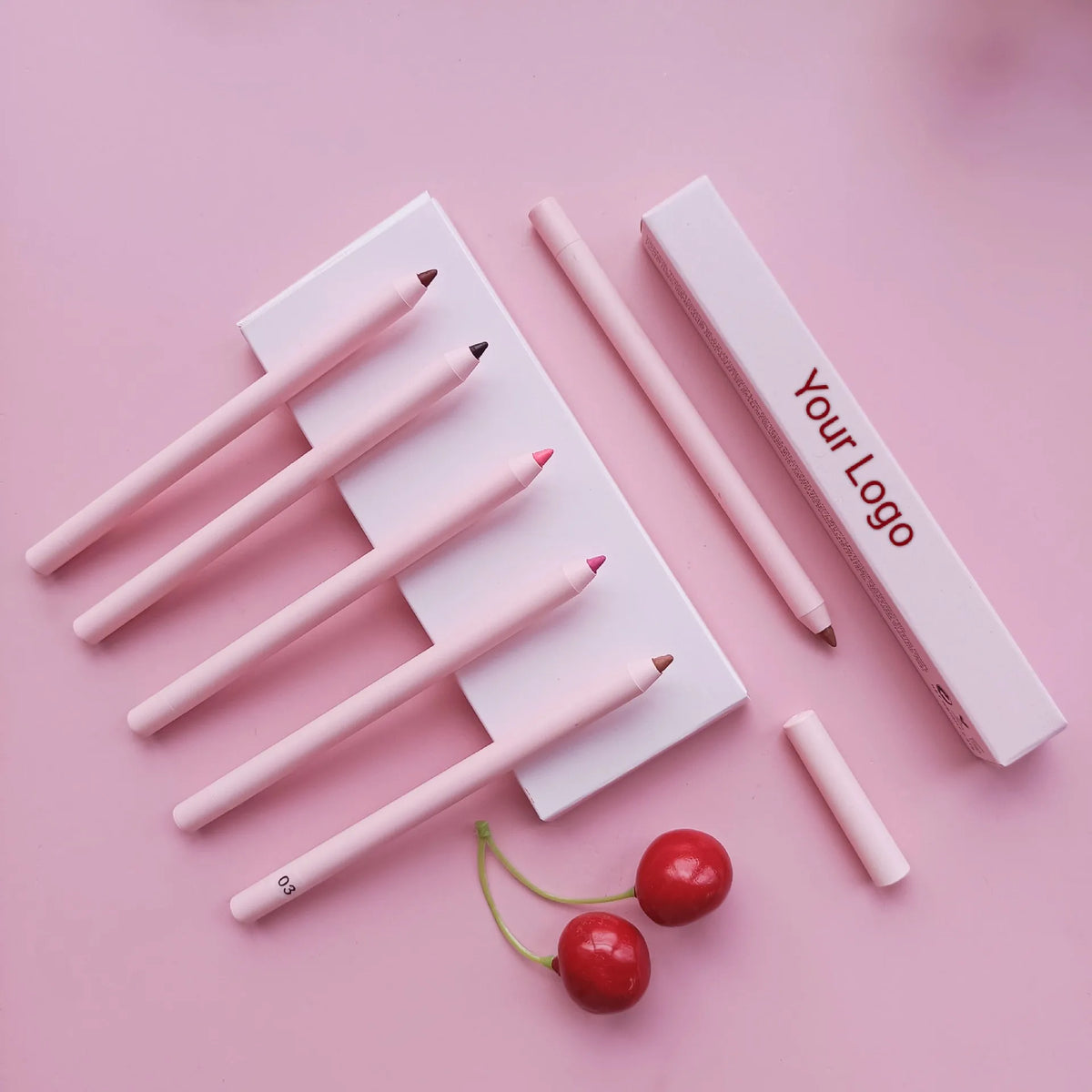 Mineral lip liner pencil