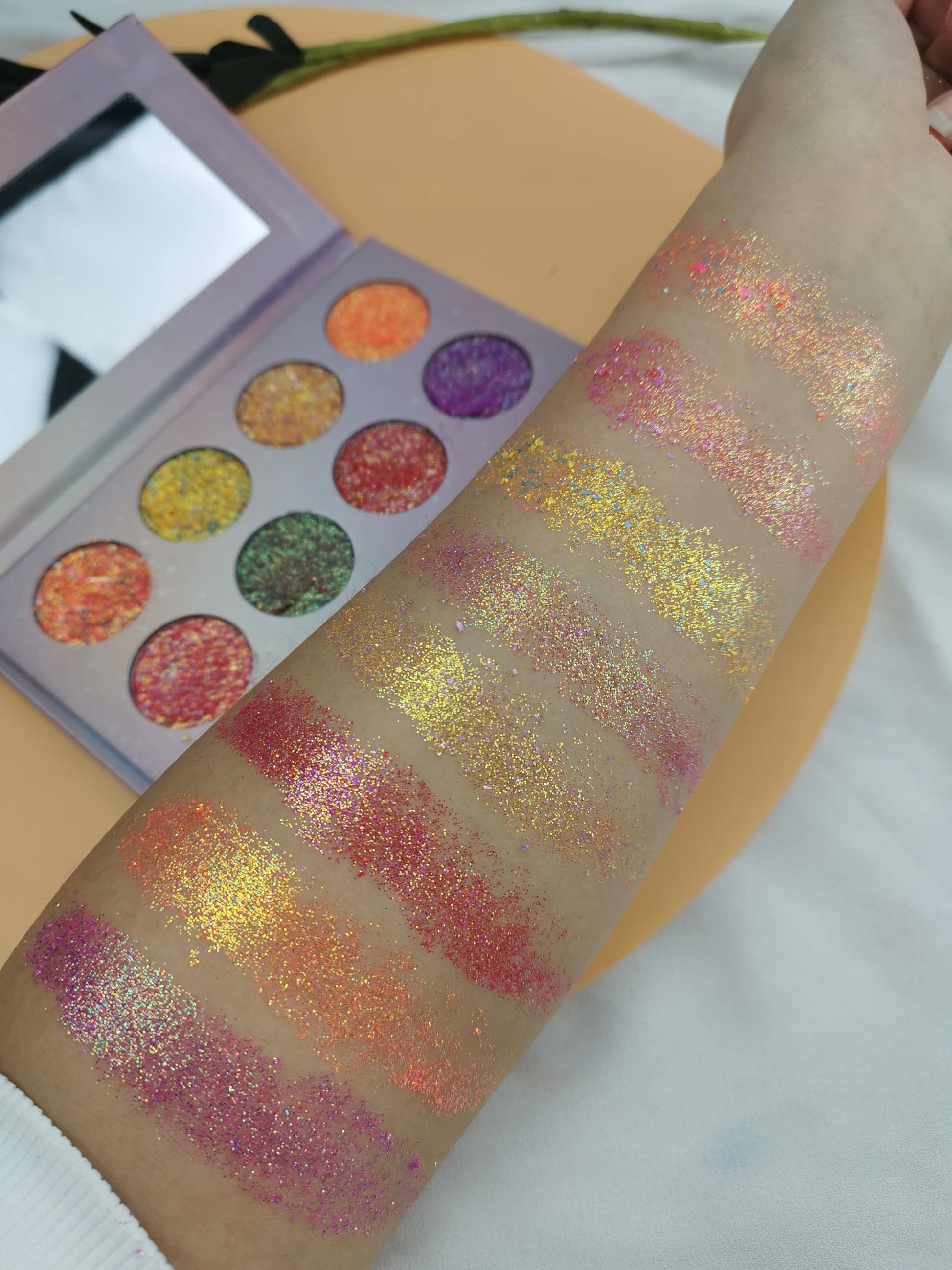 Neon glitter eyeshadow palette with 8 colors