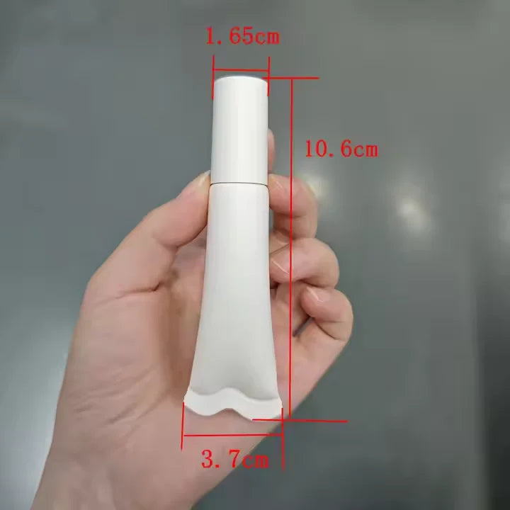 silicone squeeze lip balm tubes empty soft plastic packaging for lip oil lipgloss lip gloss tube plastic applicator