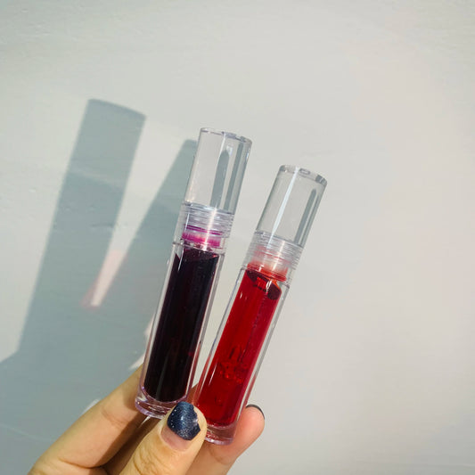 Waterproof matte liquid lip tint