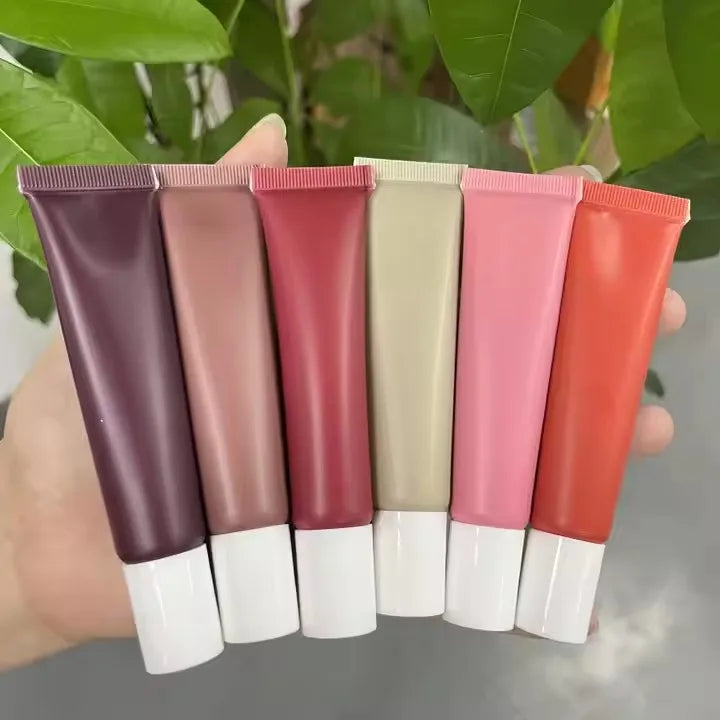 high-pigment lip gloss long-lasting smooth cream formula vegan peptide nourishing lip care fruit flavor