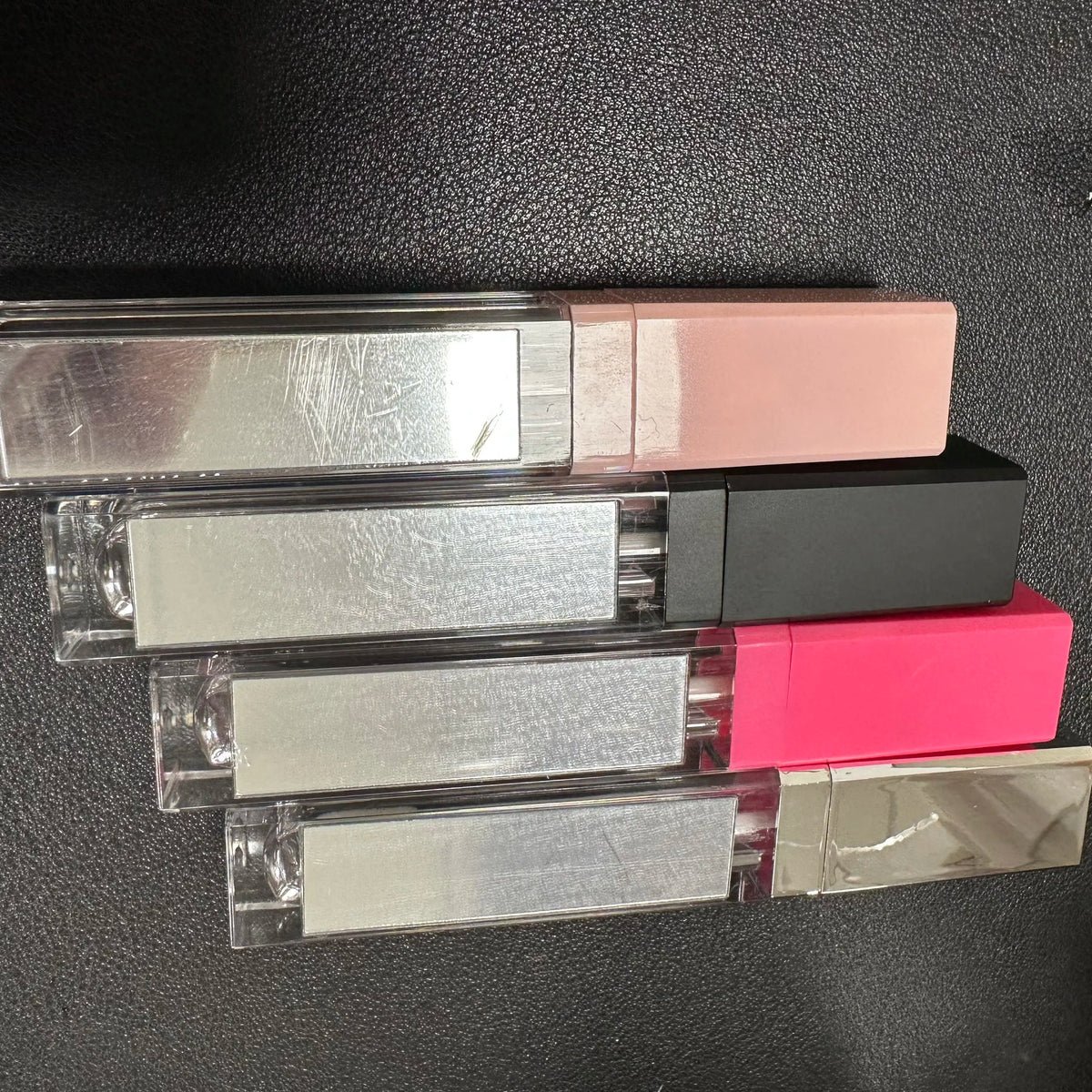 Empty 7 ml lip gloss tube