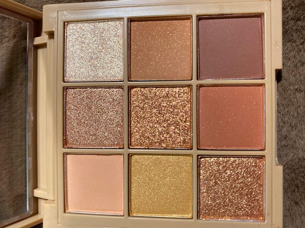 professional plastic eye shadow palette 9 color high pigment matte shining glitter eyeshadow palette