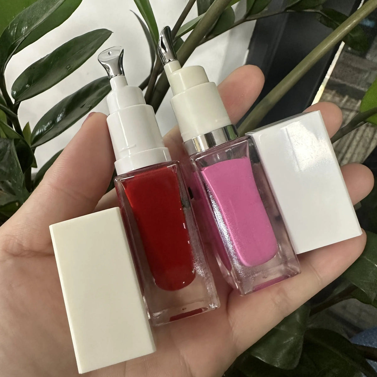 metal tip press glass bottle lip moisturizing liquid nude lipgloss vegan high pigment lip gloss