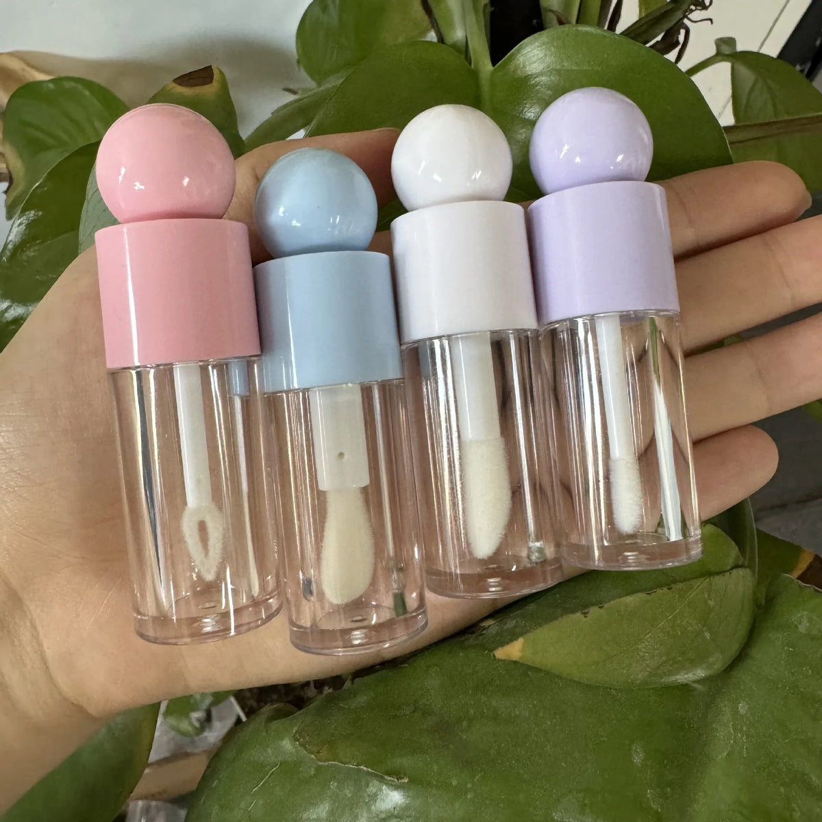 6ml containers 5ml cosmetics packaging 4ml pink lip oil clear tube big brush key chain ball heart shape lipgloss lip glo