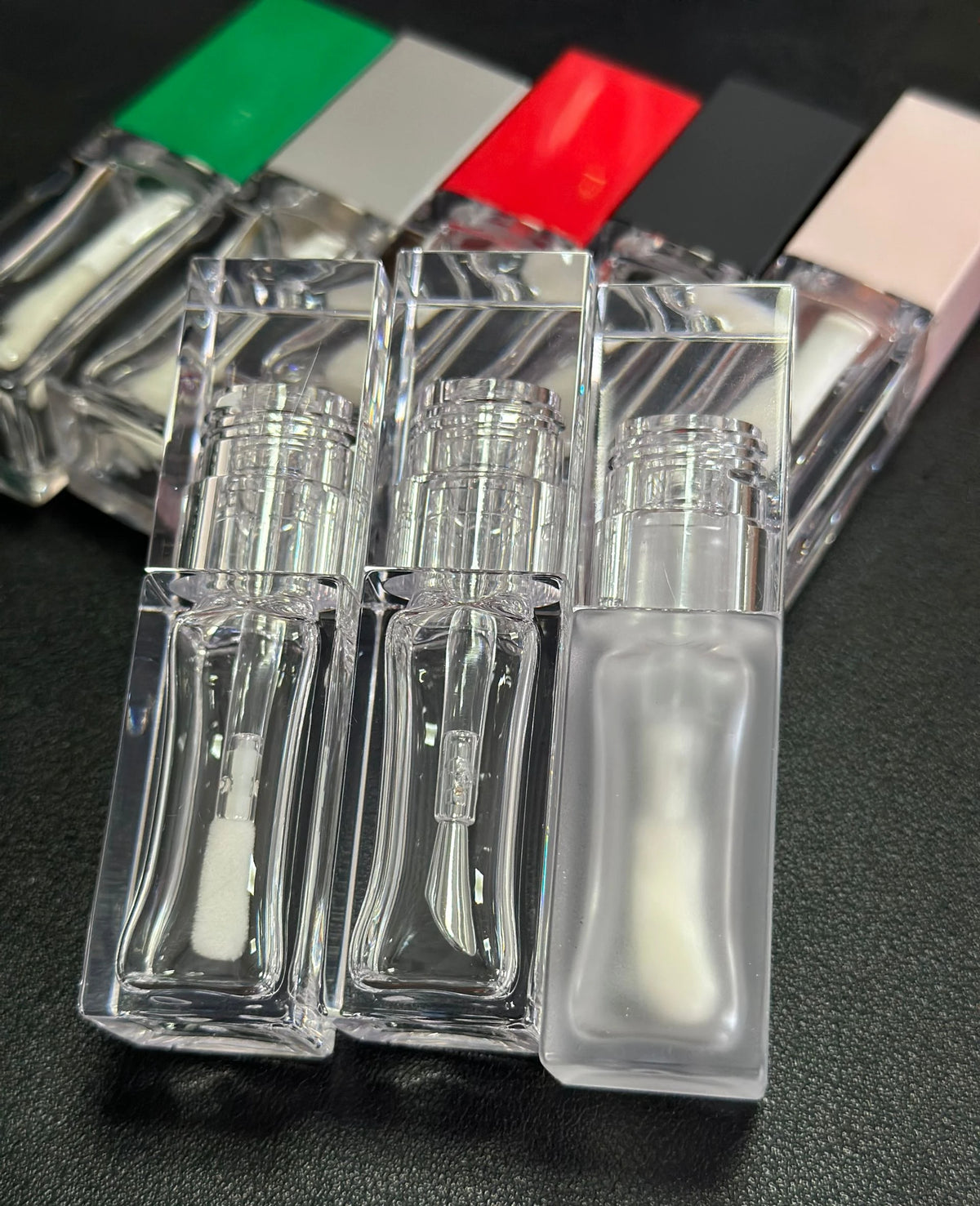 empty large big brush applicator transparent packaging clear black white lipgloss tubes