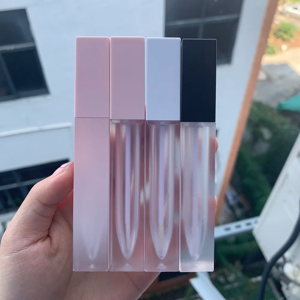 Empty clear slim plastic lip gloss tubes with applicator