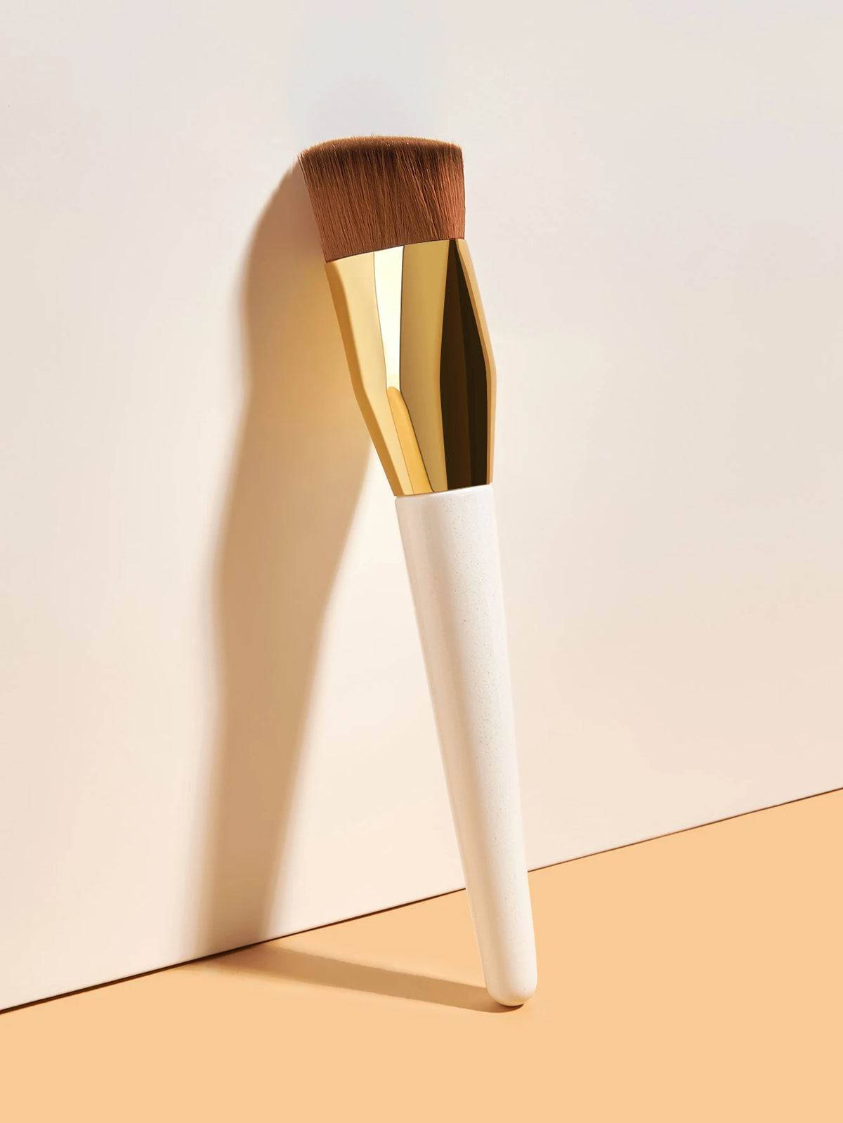 free brushes white handle kabuki makeup single liquid flat top foundation brush