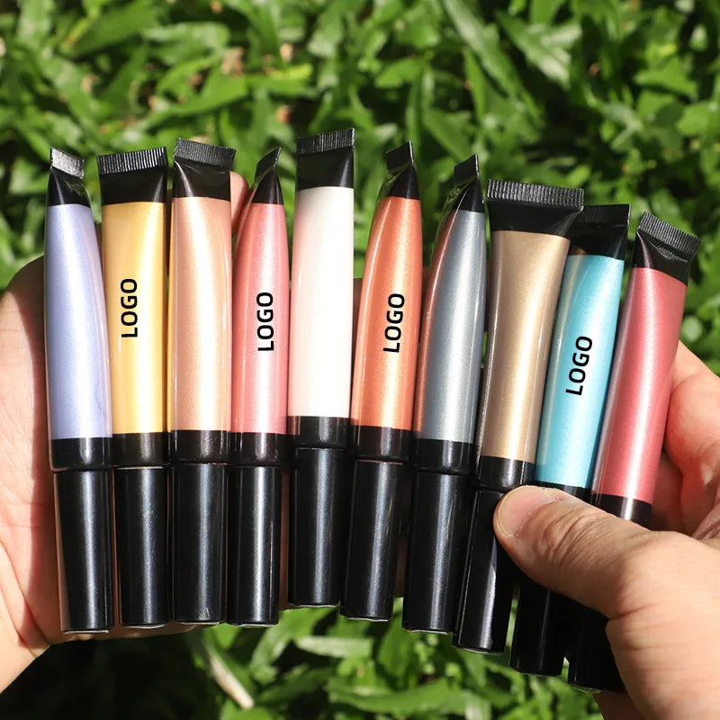 Liquid glitter eyeshadow in squeeze tube