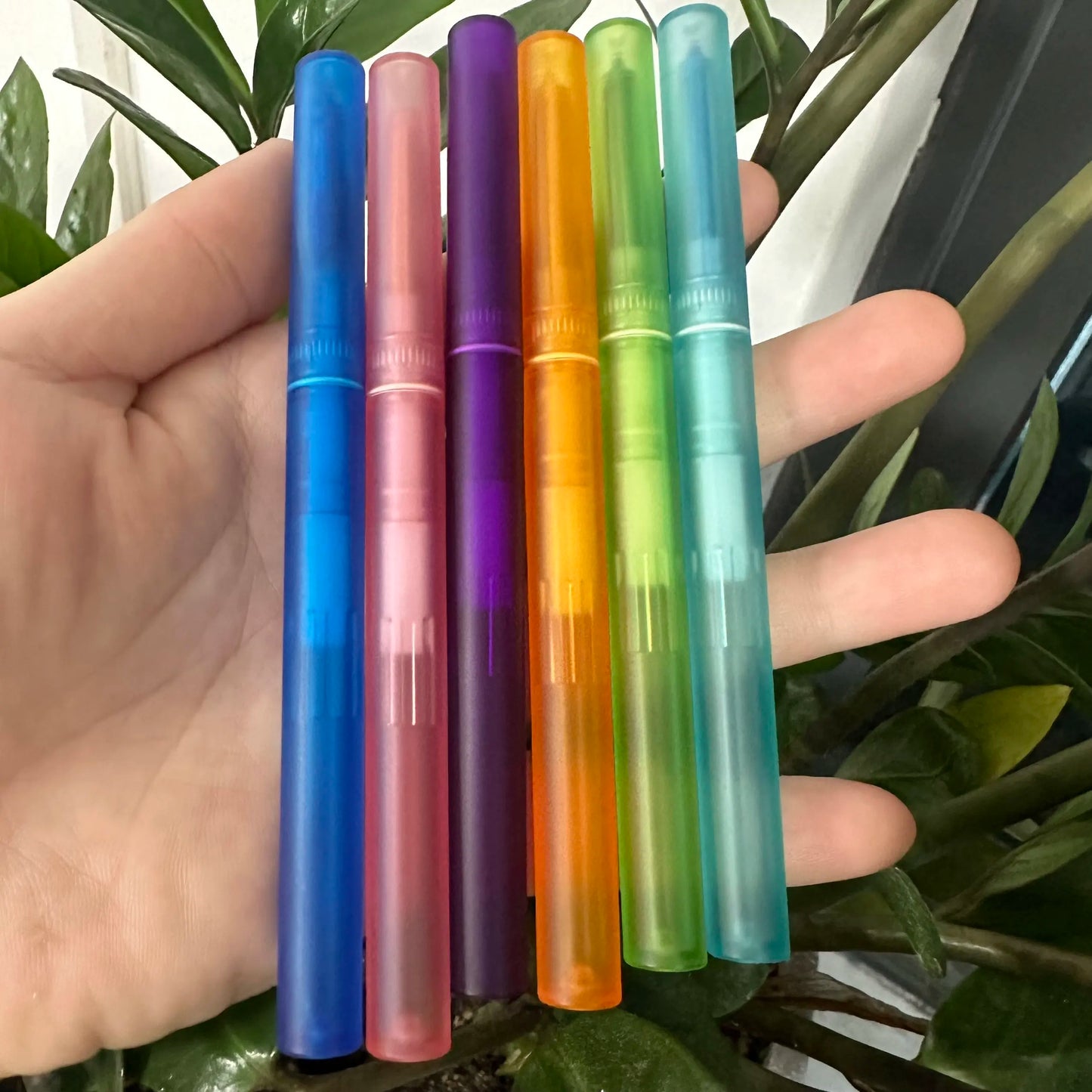 Chameleon glitter eyeliner pencil