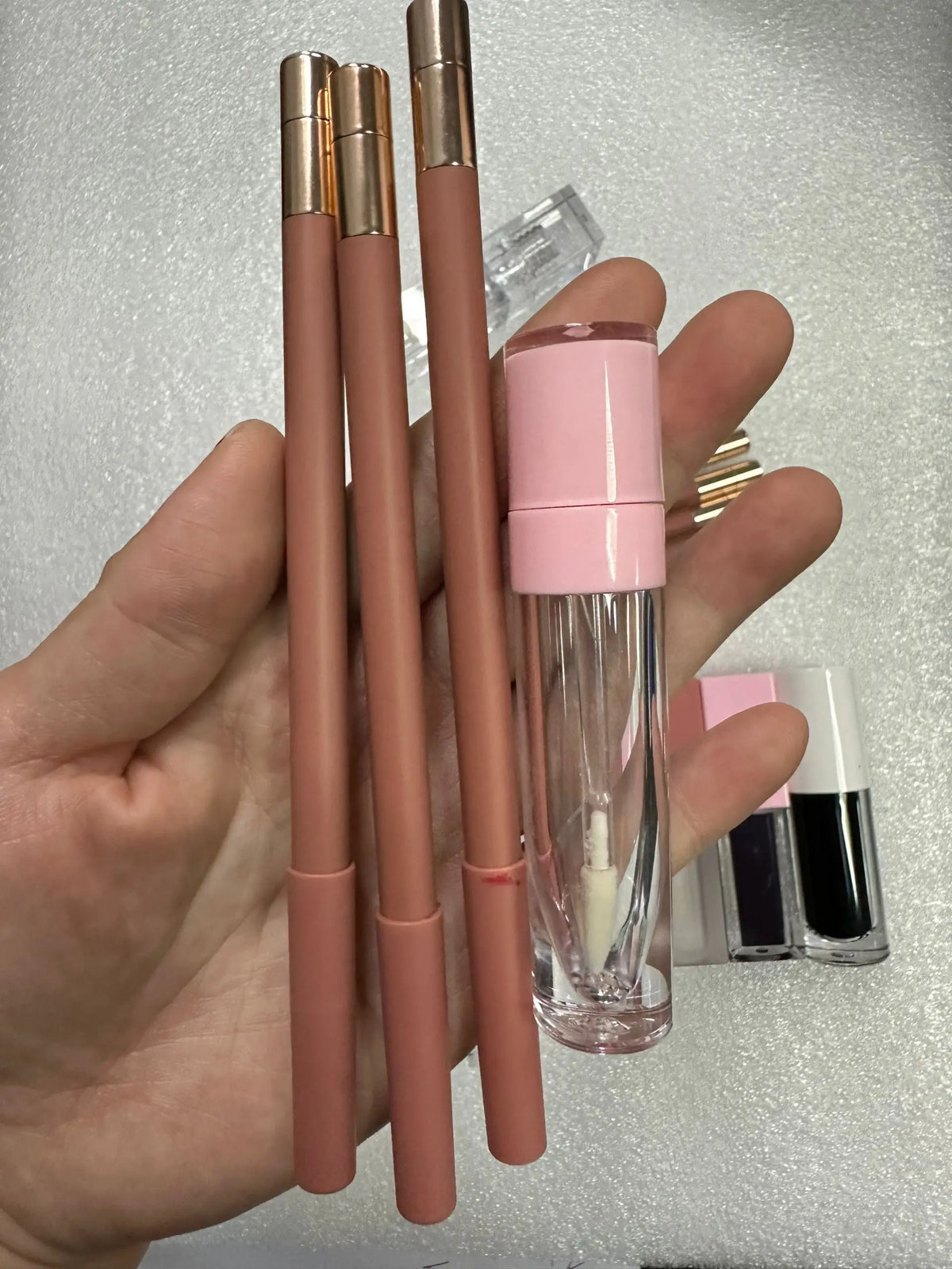 lip kit matte vegan liquid lipstick and creamy lip liner set