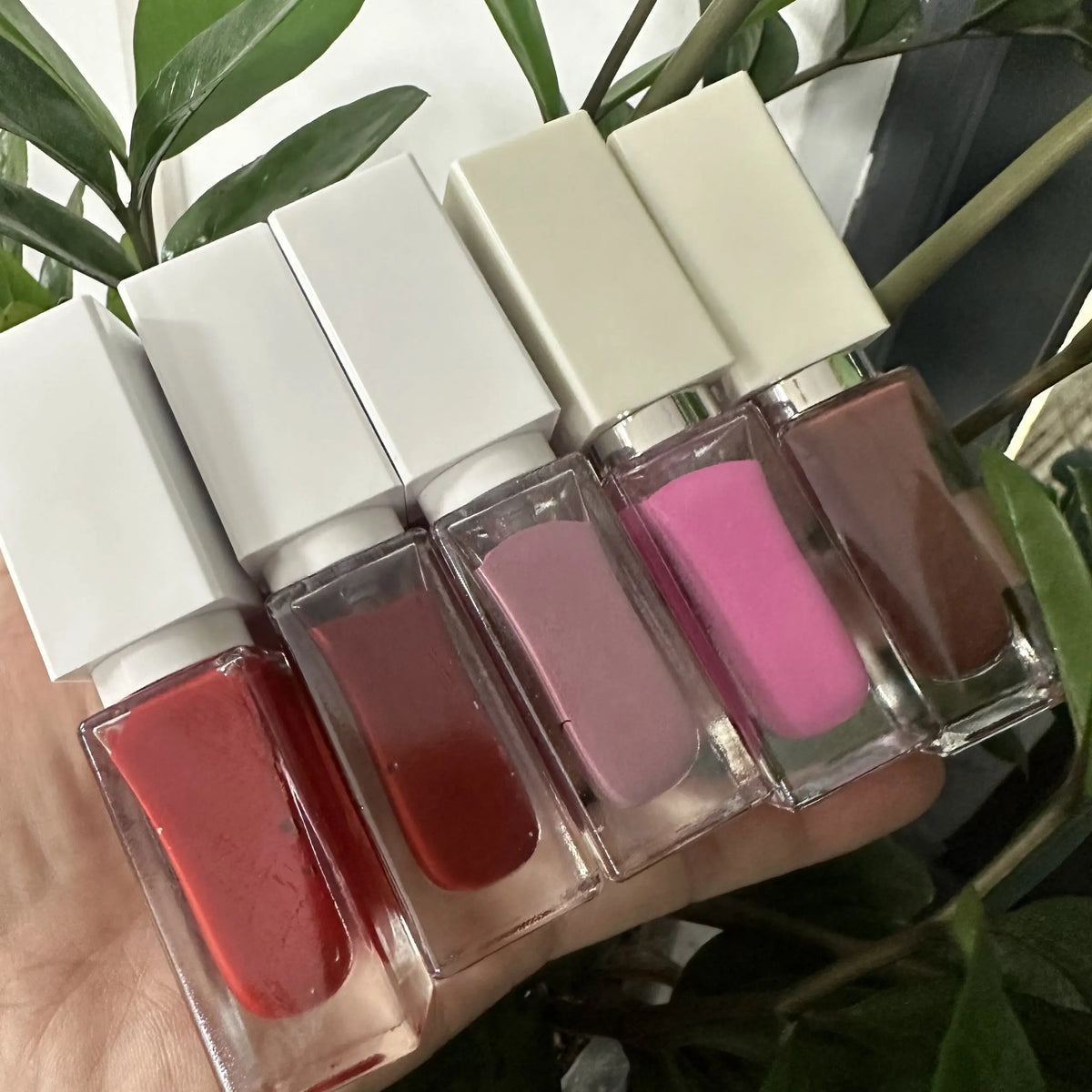 metal tip press glass bottle lip moisturizing liquid nude lipgloss vegan high pigment lip gloss