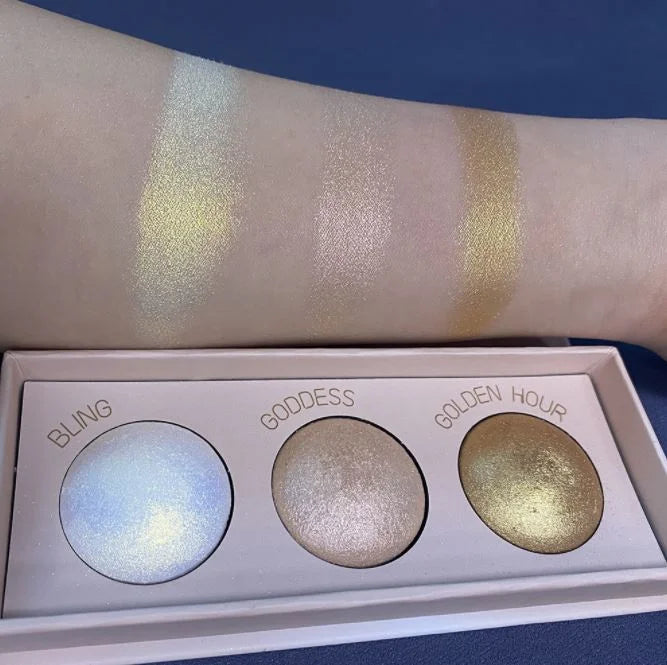 3-in-1 makeup shimmer highlighter palette cruelty-free vegan face highlighter powder