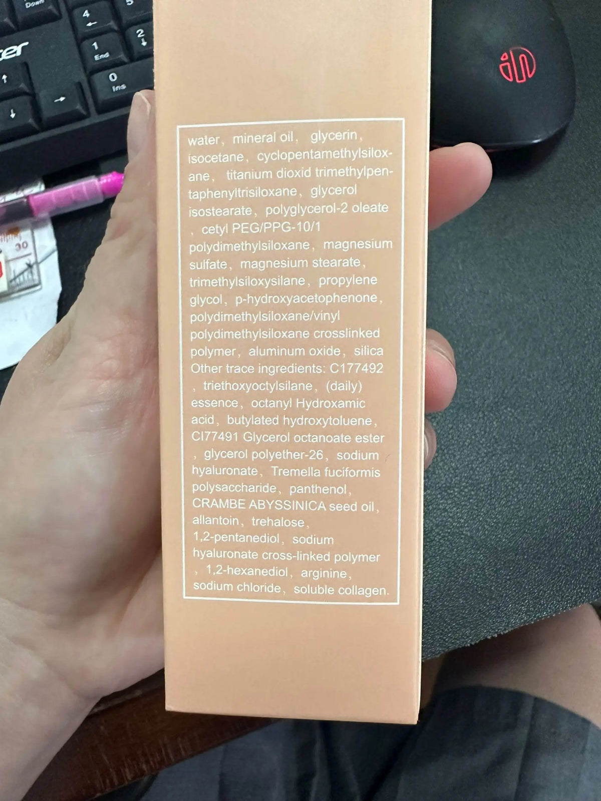 Color-changing liquid foundation