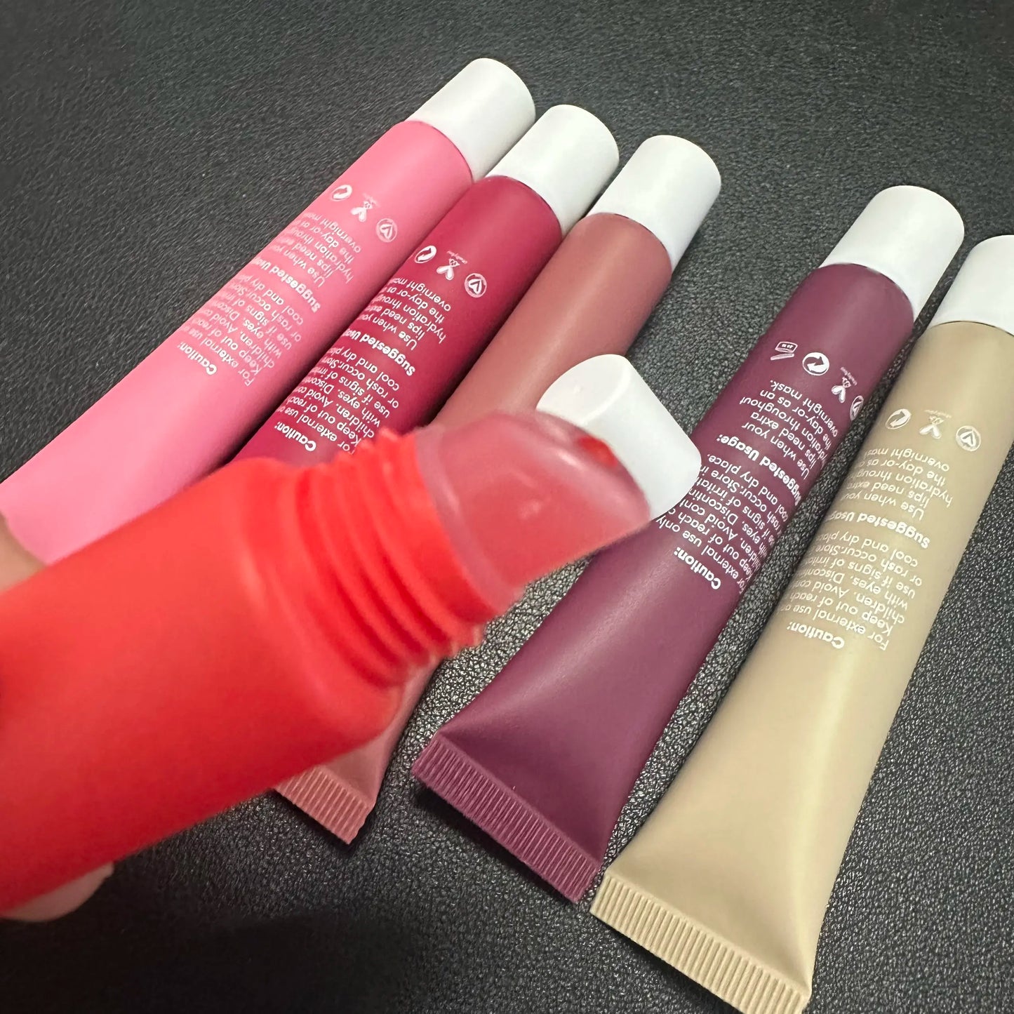 Moisturizing vegan lip butter balm in six colors