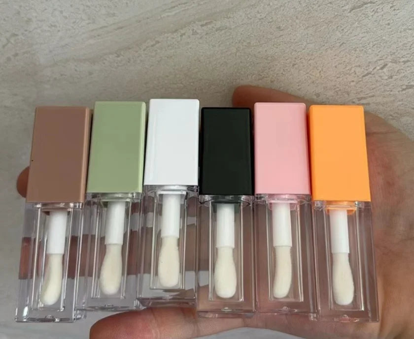 Empty 5 ml clear square lip gloss tube with brush applicator