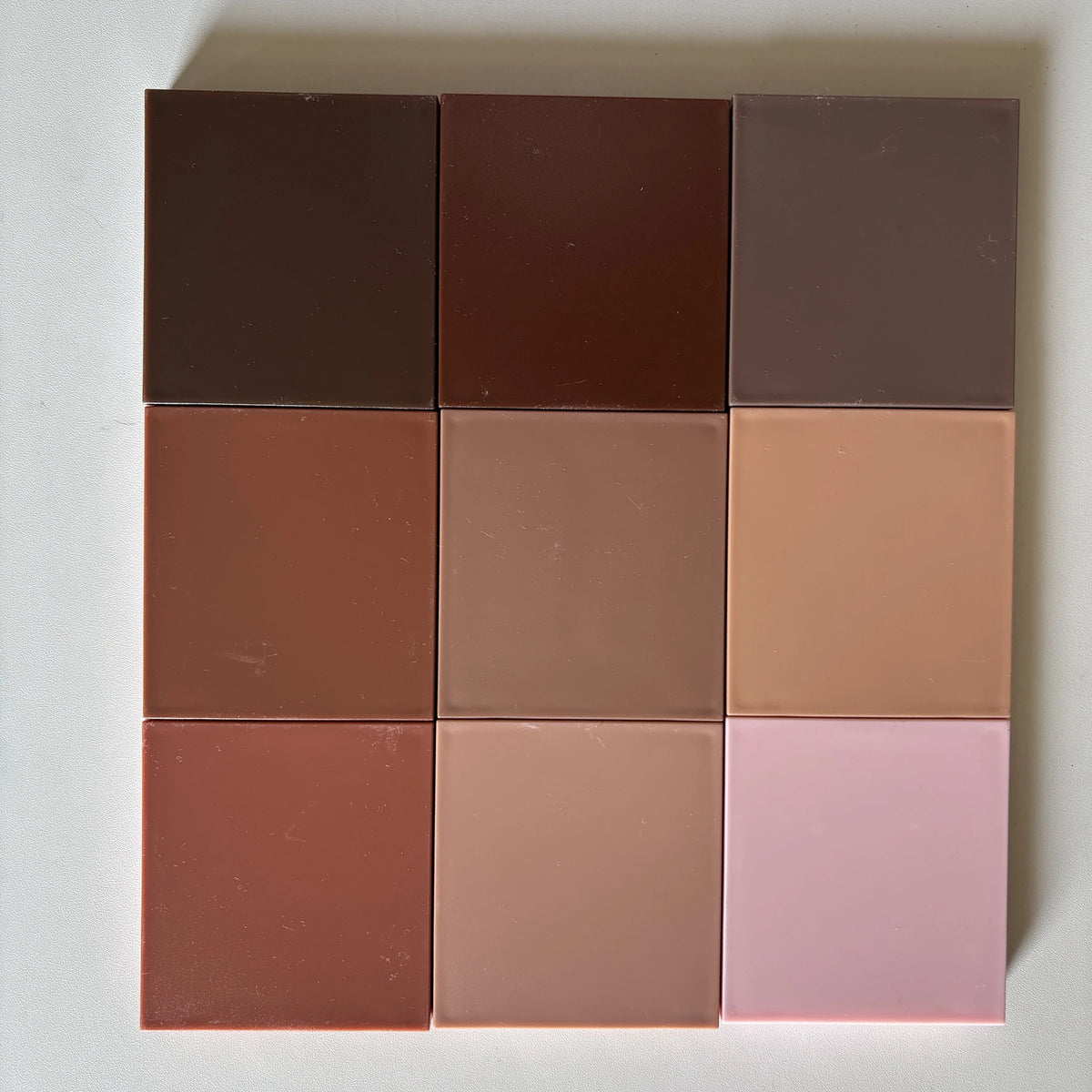 9-color nude brown eyeshadow palette