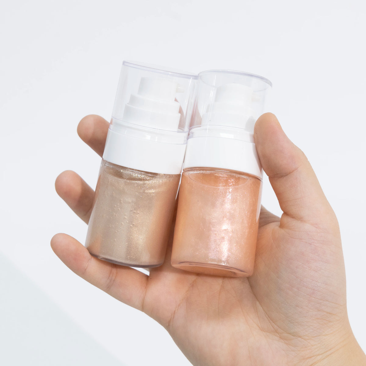 liquid glow shimmer liquid highlighter spray liquid body face highlighter full body luminizer to up your glitter look