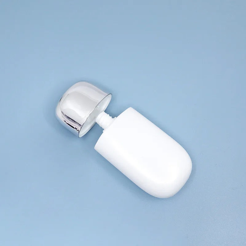 white silver lotion bottle liquid plastic container empty sun cream bottle