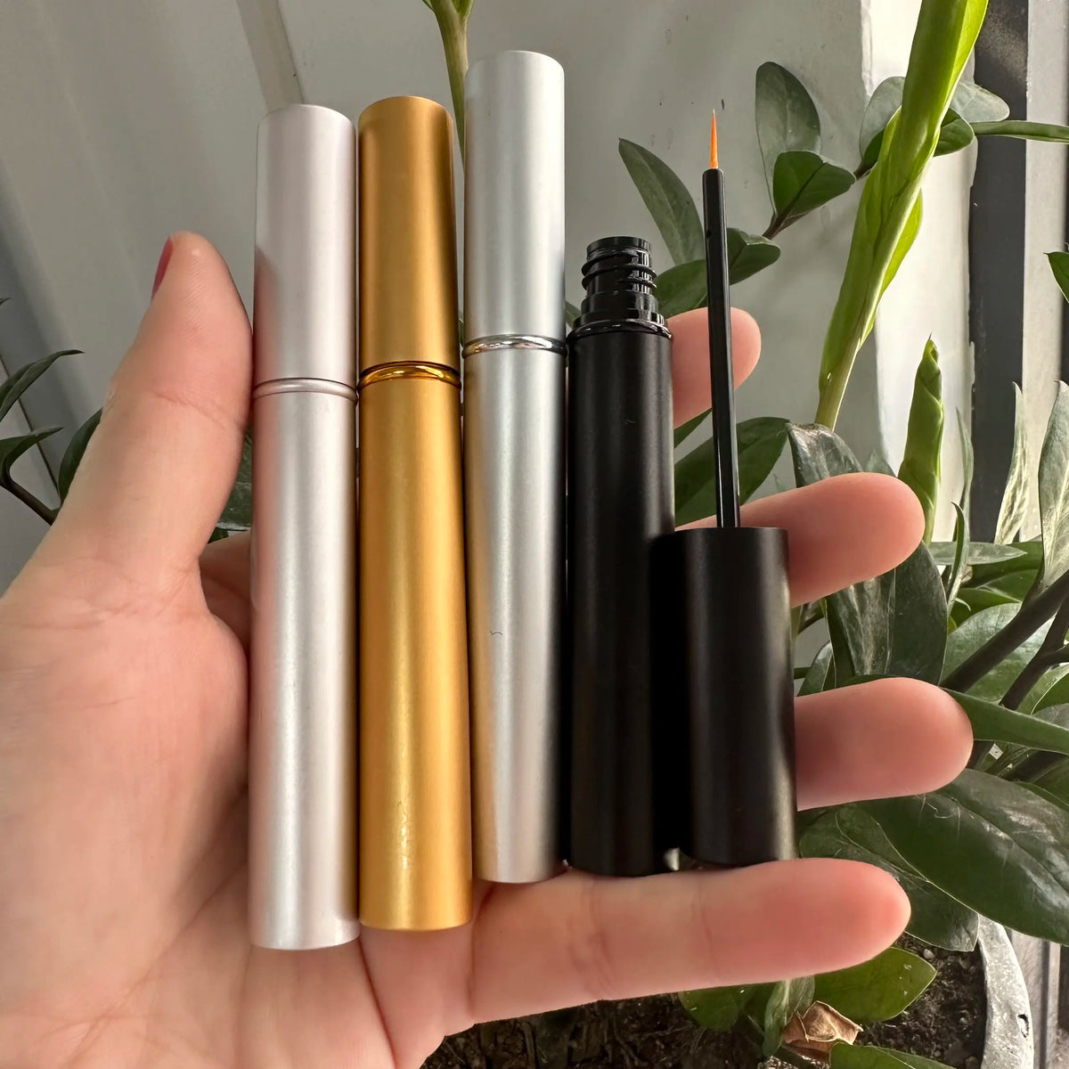 lip gloss tube eyelash serum empty tube cosmetics packaging gold silver rose gold aluminum lipgloss tube