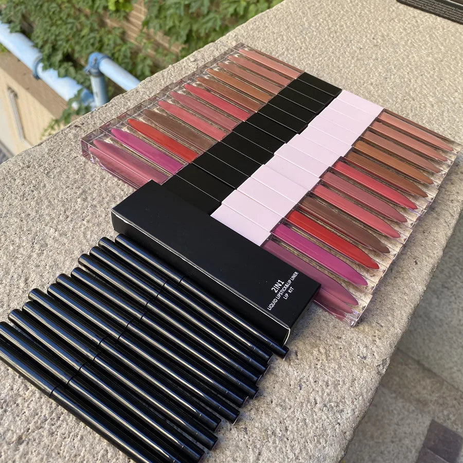 High Quality Makeup Vegan Waterproof Matte 2 in 1 Lip Gloss with Lip Liner Nude Red Matte Liquid Lipstick Kit Private Label