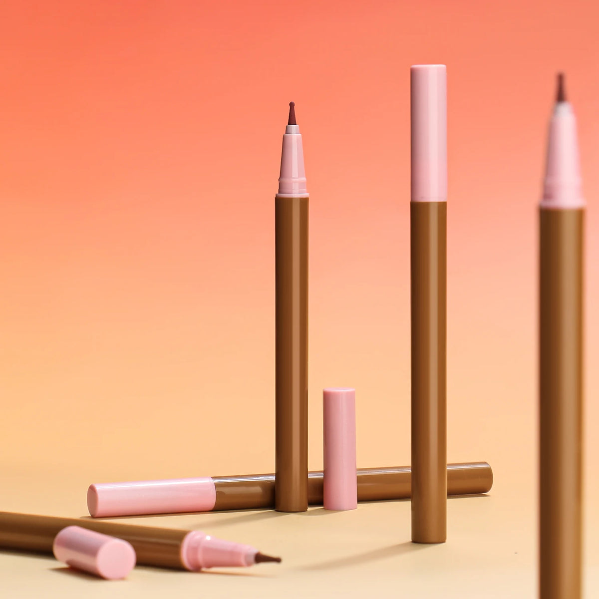 New Out OEM Matte Liquid Lip liner Pencil Cruelty Free Long Lasting Vegan  Pigmented Tint Lip Liner in Private Logo Lip Makeup