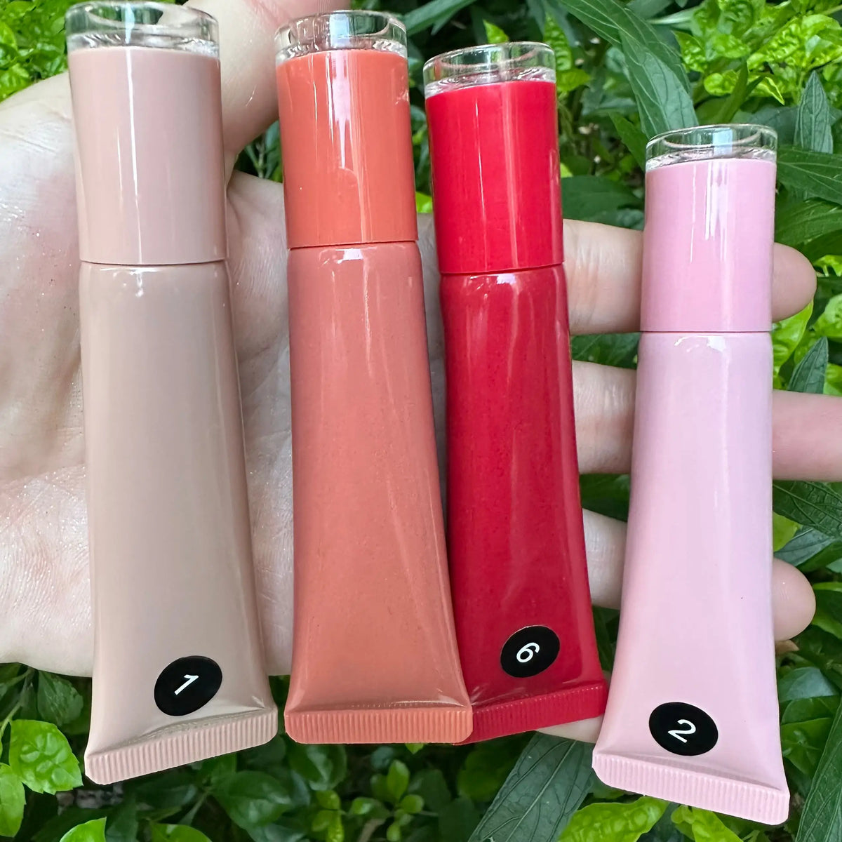 OEM Lip Makeup 8 Colors Vegan Moisturizing Hydrating High Pigmented Lip Gloss Private Label