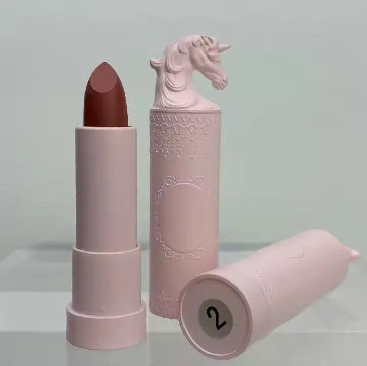 Private Label Pink Horse Tube High Pigment Lip Stick Waterproof Long Lasting Red Velvet Texture Creamy Matte Lipstick