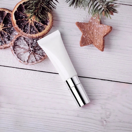Vegan Lip Butter Balm Oil Peptide Lip Pomade Nude clear Fruit Liquid Cosmetics Squeeze Tube Private Label Lipstick Lipgloss