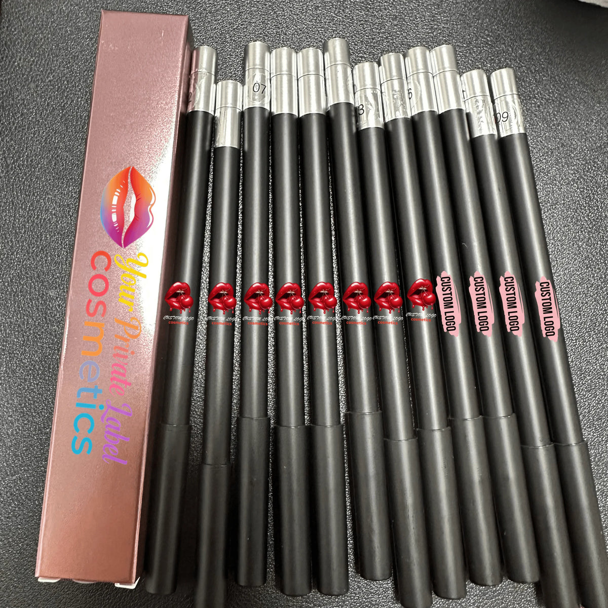 Wholesale Lip Cosmetics Multi Colors Twist Black Lipliner Smooth Long Lasting Lip Liner Pencil Private Label