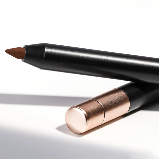Wholesale Private Label Waterproof Long Lasting Lipliner Twist up Matte Creamy Smooth Lip Liner Pen With Built in Sharpener